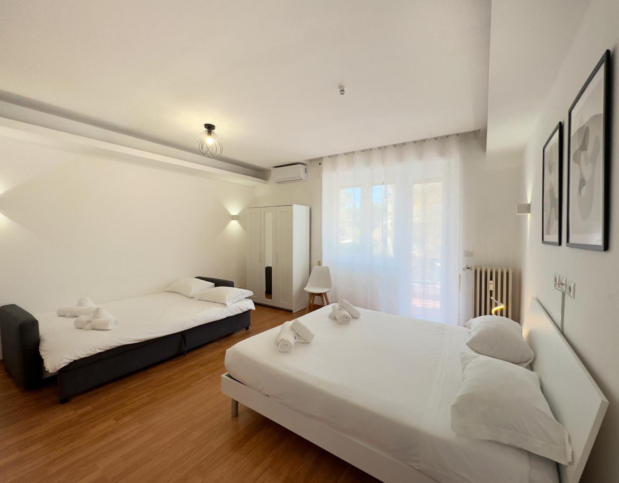 Appartamento Golden Essence - Terrace & Metro Roma